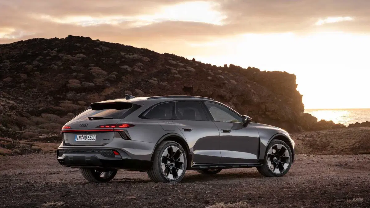 Audi A6 Allroad 3.0 tdi mhev+ S line quattro 299cv stronic (4)