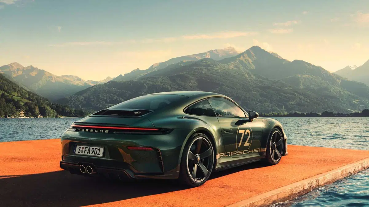 Porsche 911 Coupé 4.0 GT3 90 F.A. Porsche (2)