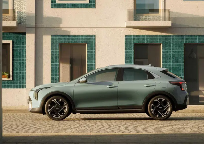 Kia XCeed (2019-->>) (4)