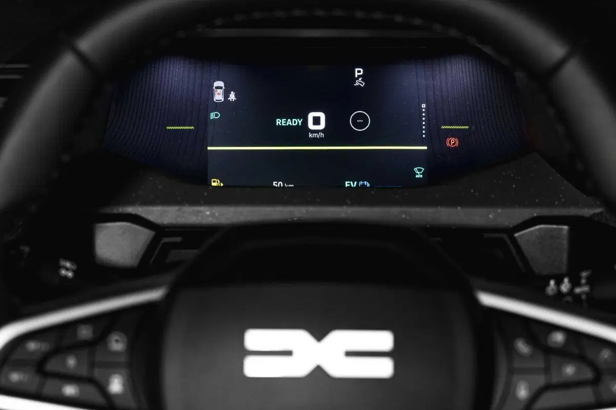 Nuova Dacia Striker: il crossover che sfida SUV, wagon e berline partendo da meno di 25.000 euro (VIDEO) (19)