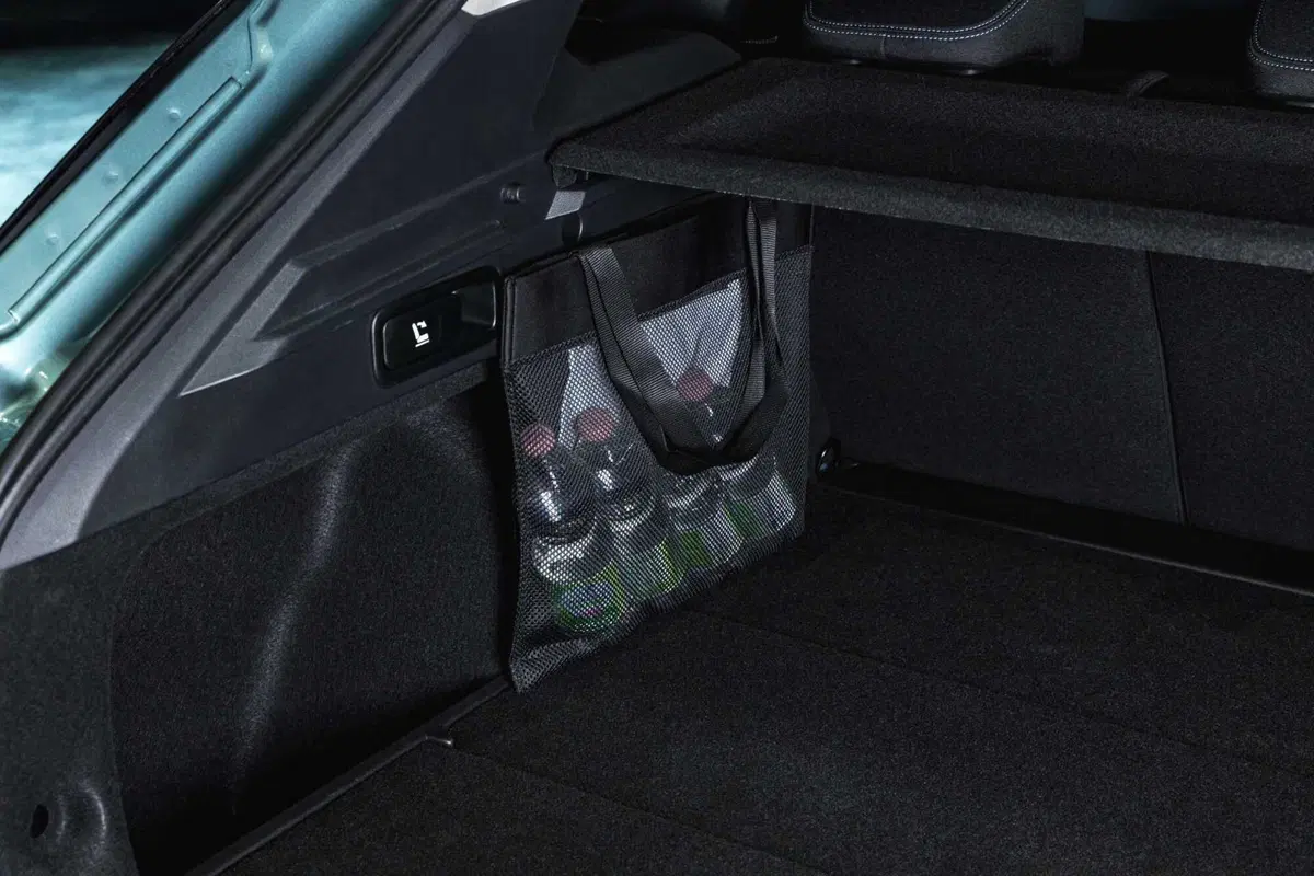 Nuova Dacia Striker: il crossover che sfida SUV, wagon e berline partendo da meno di 25.000 euro (VIDEO) (30)