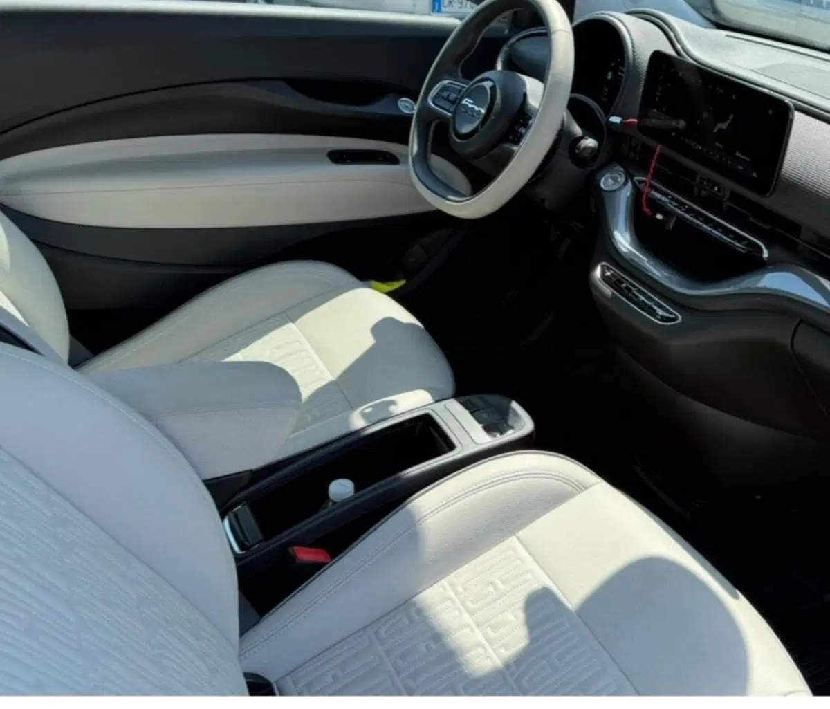 Fiat 500e usata a Milano (2)