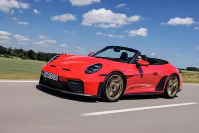Porsche 911 GT3 S/C: nasce la GT3 Cabriolet che porta il motore aspirato a cielo aperto