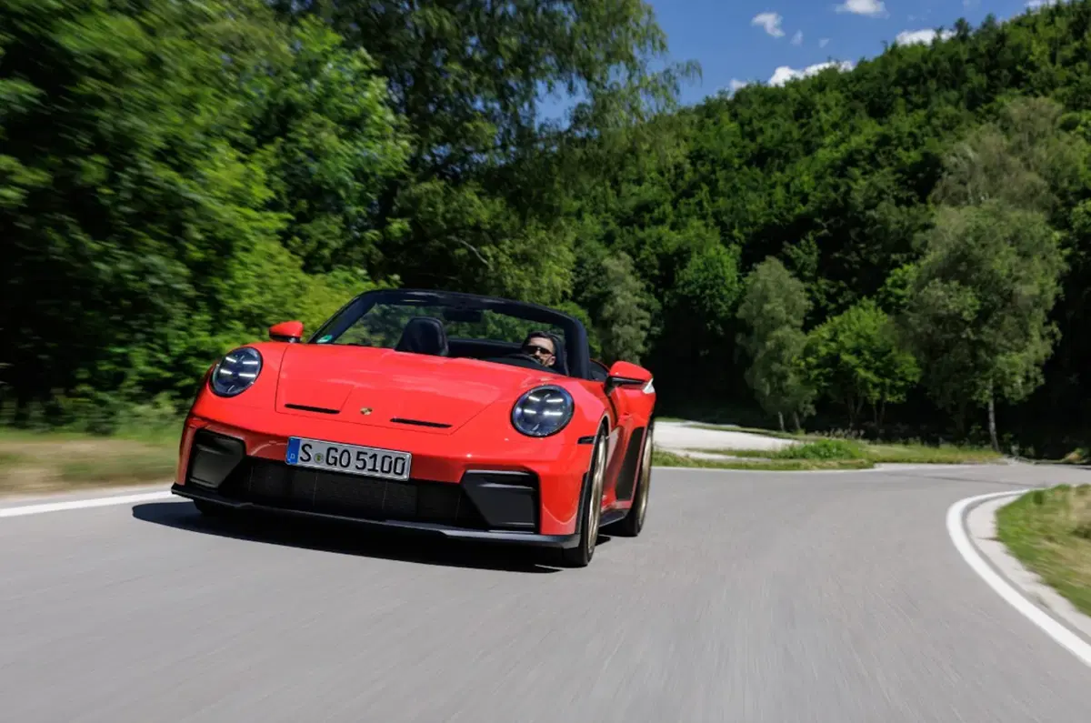Porsche 911 GT3 S/C: nasce la GT3 Cabriolet che porta il motore aspirato a cielo aperto (2)