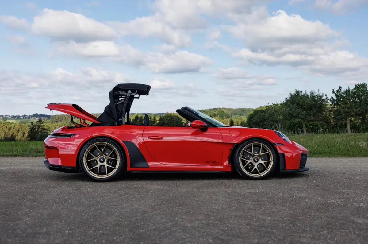 Porsche 911 GT3 S/C: nasce la GT3 Cabriolet che porta il motore aspirato a cielo aperto (17)