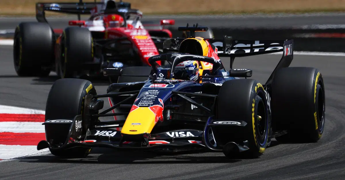F1. La Ferrari sta per perdere la sua arma segreta per colpa della Red Bull: la FIA pronta a vietare questa soluzione per motivi di sicurezza