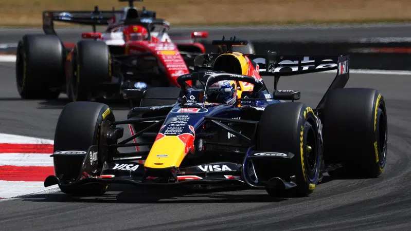 F1. La Ferrari sta per perdere la sua arma segreta per colpa della Red Bull: la FIA pronta a vietare questa soluzione per motivi di sicurezza