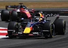 F1. La Ferrari sta per perdere la sua arma segreta per colpa della Red Bull: la FIA pronta a vietare questa soluzione per motivi di sicurezza