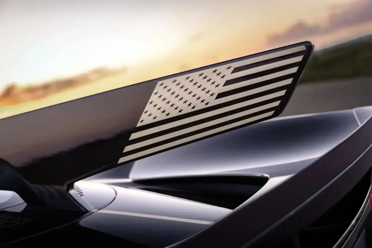 Hennessey Venom F5-M, la hypercar manuale più potente del mondo debutta a Goodwood: 2.031 CV e cambi