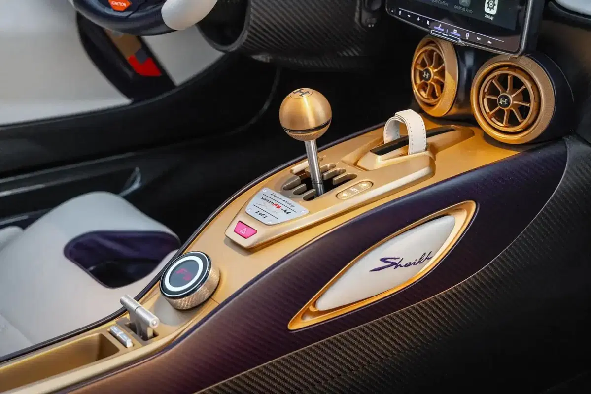 Hennessey Venom F5-M, la hypercar manuale più potente del mondo debutta a Goodwood: 2.031 CV e cambi (10)