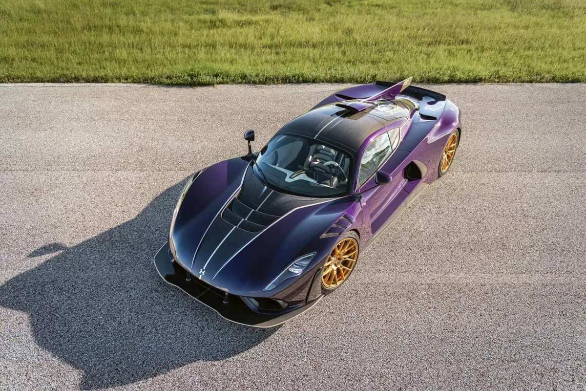 Hennessey Venom F5-M, la hypercar manuale più potente del mondo debutta a Goodwood: 2.031 CV e cambi (27)