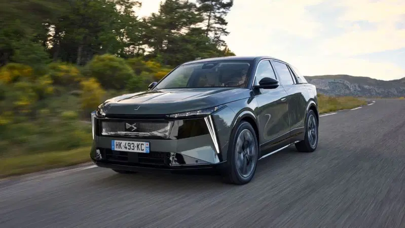 Nuova DS N&deg;7: il SUV premium prodotto a Melfi che punta su comfort e tecnologia, ma con dei prezzi...[VIDEO]