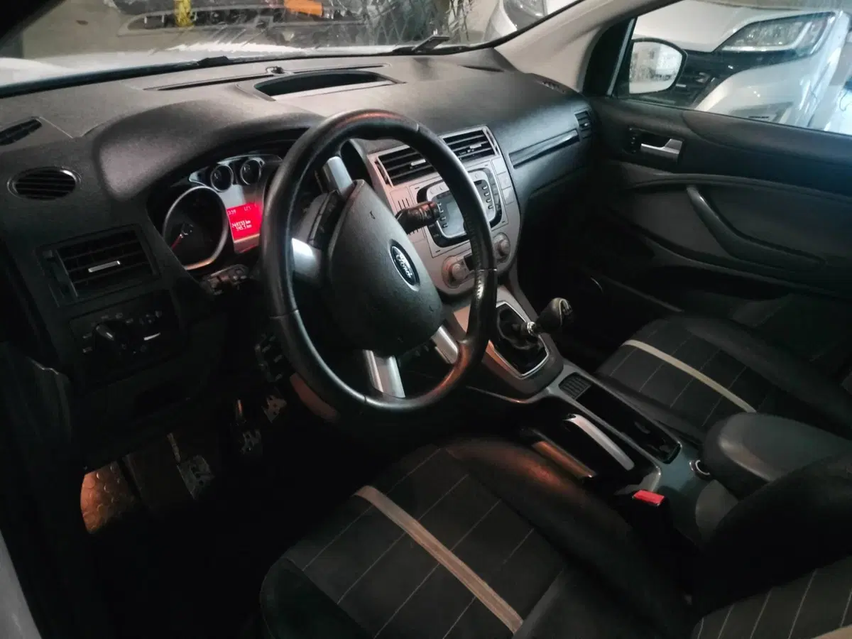 Ford Kuga usata a Verona (5)