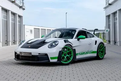 Porsche prepara nuovi licenziamenti: fino a 4.000 posti a rischio, la crisi del marchio tedesco si aggrava