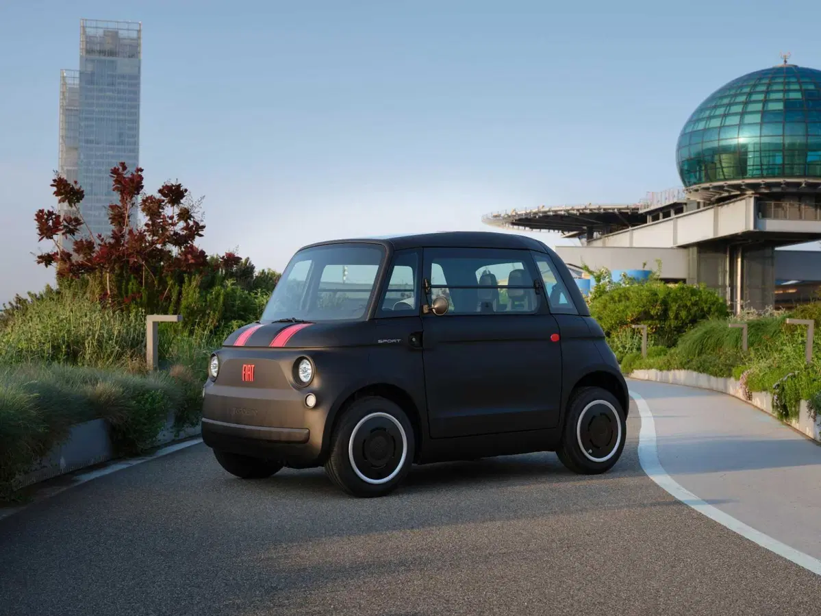 Abarth Topolino, la sorpresa che nessuno si aspettava: lo scorpione a caccia del cuore dei sedicenni, sempre che loro siano d'accordo