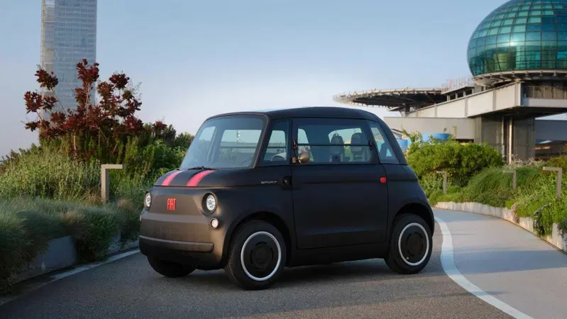 Abarth Topolino, la sorpresa che nessuno si aspettava: lo scorpione a caccia del cuore dei sedicenni, sempre che loro siano d'accordo
