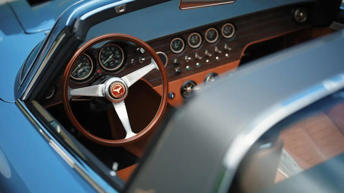 Bizzarrini 5300 Aperta Lusso: il sogno segreto di Giugiaro diventa realtà dopo 60 anni (17)