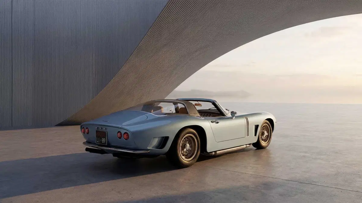 Bizzarrini 5300 Aperta Lusso: il sogno segreto di Giugiaro diventa realt&agrave; dopo 60 anni