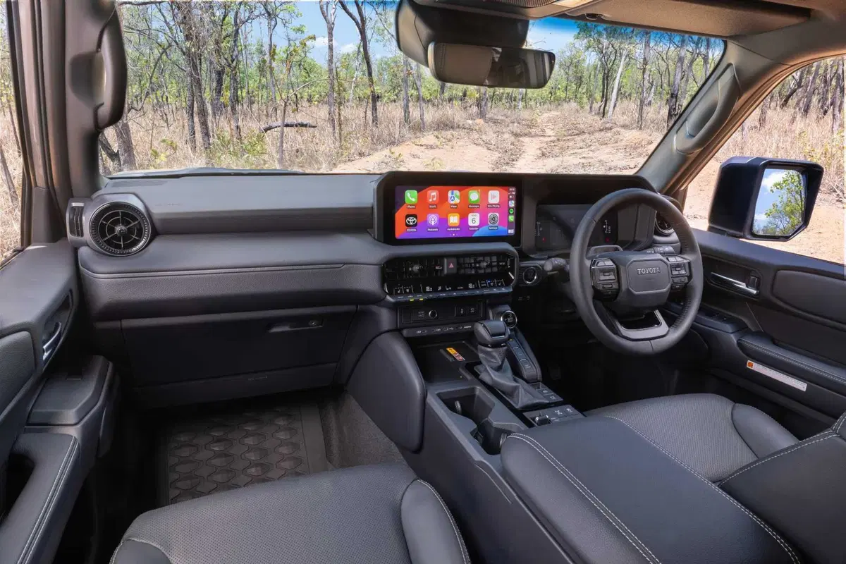 Paga la Toyota Land Cruiser con le pepite d'oro: la folle sfida dello youtuber cercatore (2)
