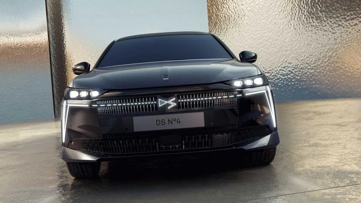 Ds N 4 (5)