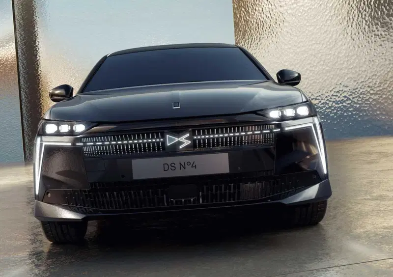 Ds N4 (2025-->>) (5)