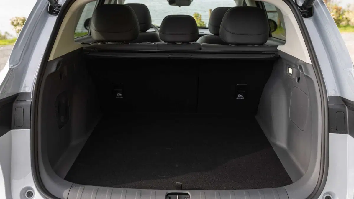Leapmotor B10 B10 reev hybrid Design (18)