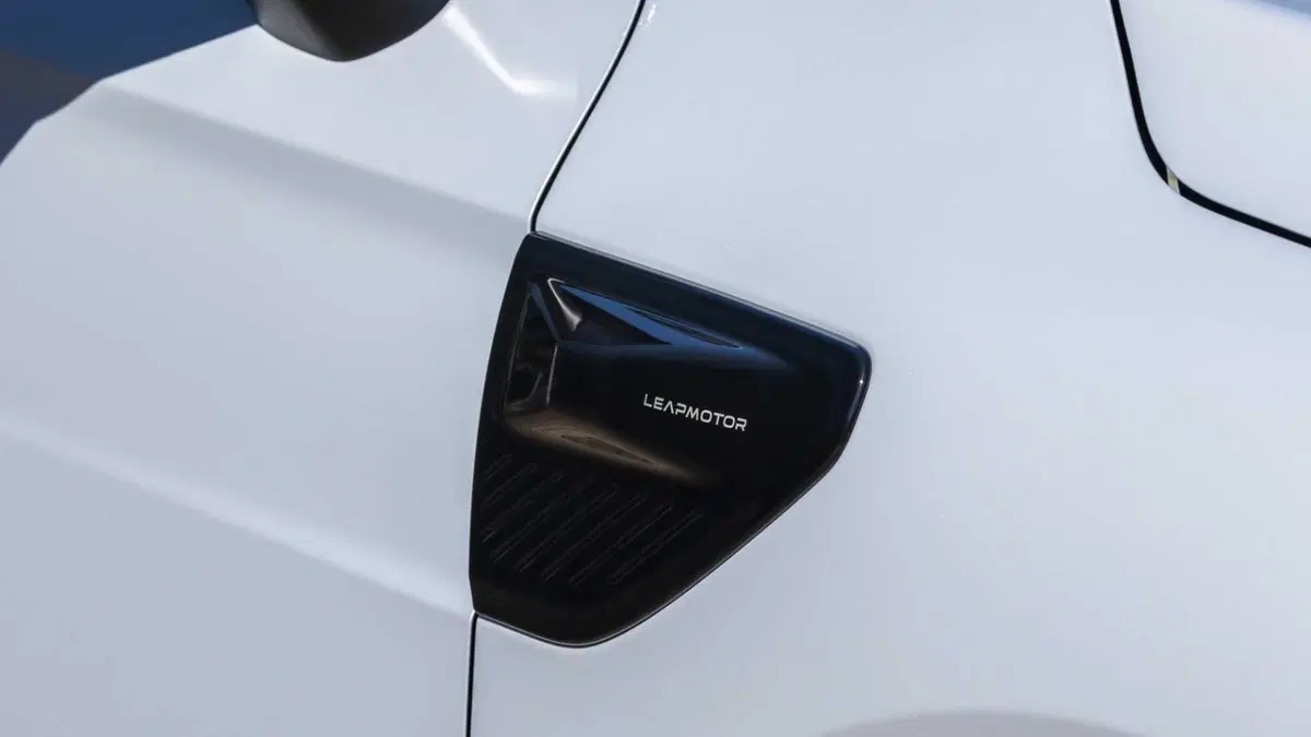 Leapmotor B10 B10 reev hybrid Design (29)