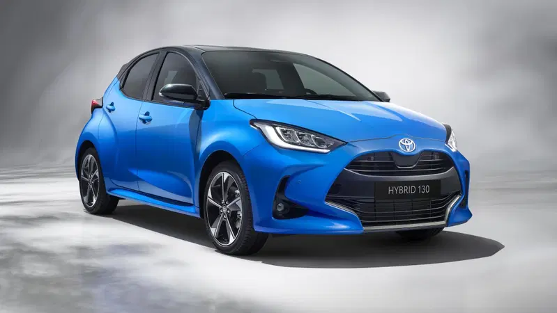 Toyota Yaris Full Hybrid: fino a 4.800 € di bonus, si parte da 19.950 euro