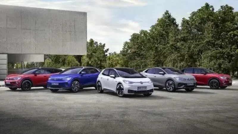 Volkswagen, svolta storica: fino al 50% dei modelli verr&agrave; eliminato