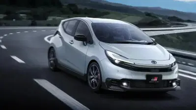 Toyota Prius GR Sport, la ibrida diventa pi&ugrave; cattiva: look Gazoo Racing ma niente potenza extra