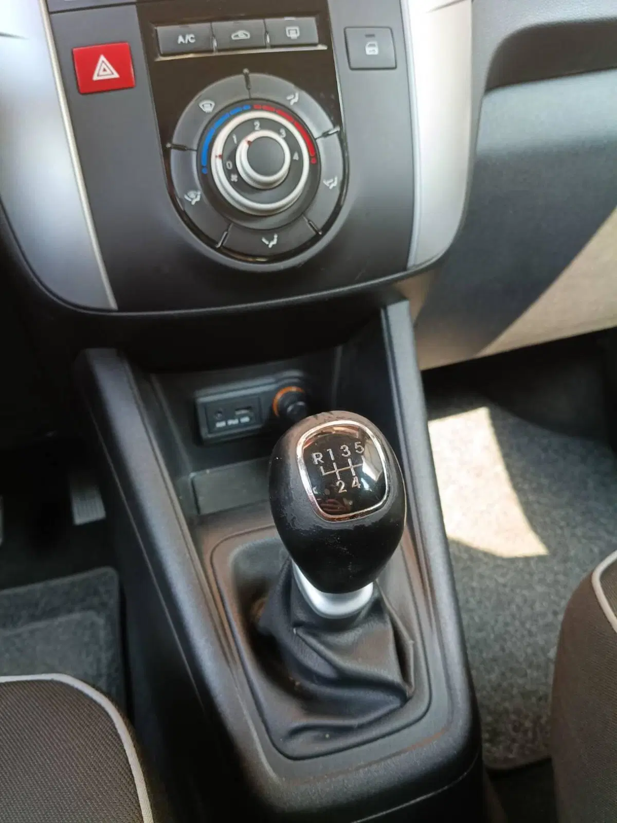 Kia Venga usata a Bergamo (15)
