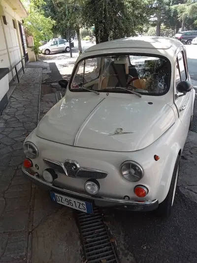 Steyr Puch 500 d'epoca del 1960 a Marino