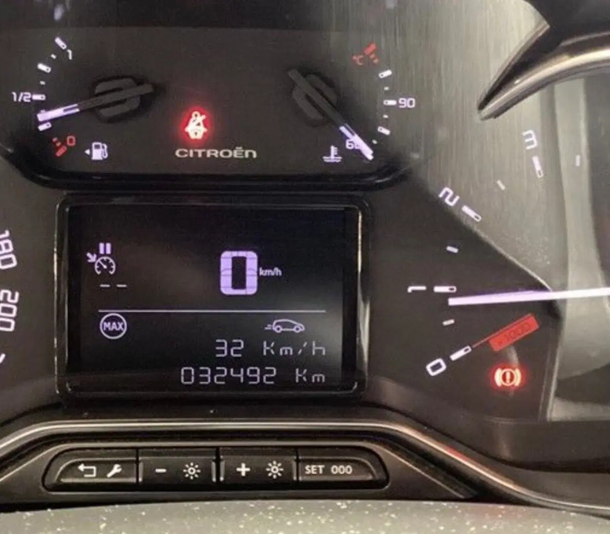 Citroen C3 Aircross usata a Pavia (10)