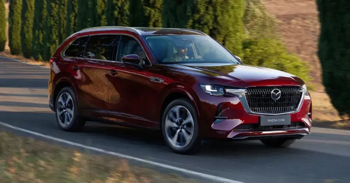 Mazda sorprende con gli sconti estivi: fino a 9.750 euro in meno sulle auto in pronta consegna