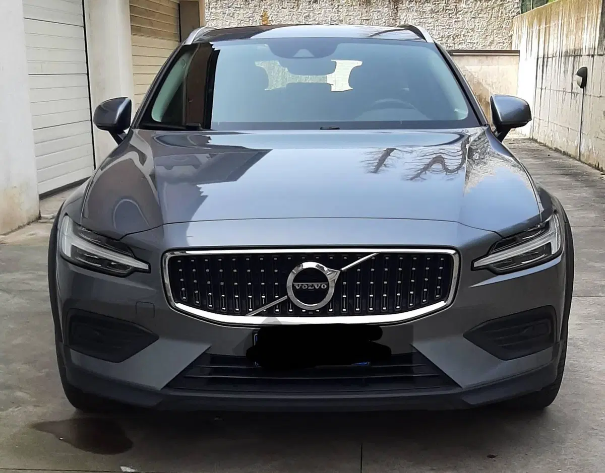 Volvo V60 Cross Country usata a Mantova