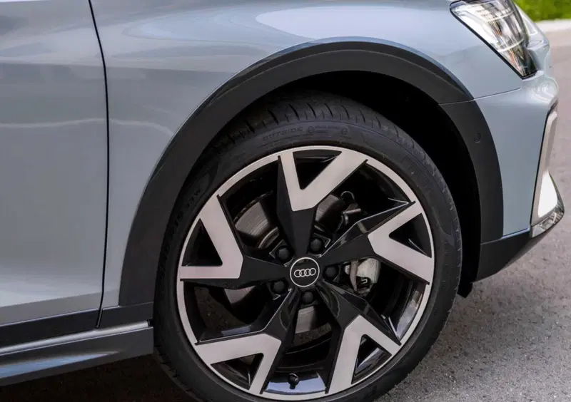 Audi A3 allstreet (20)