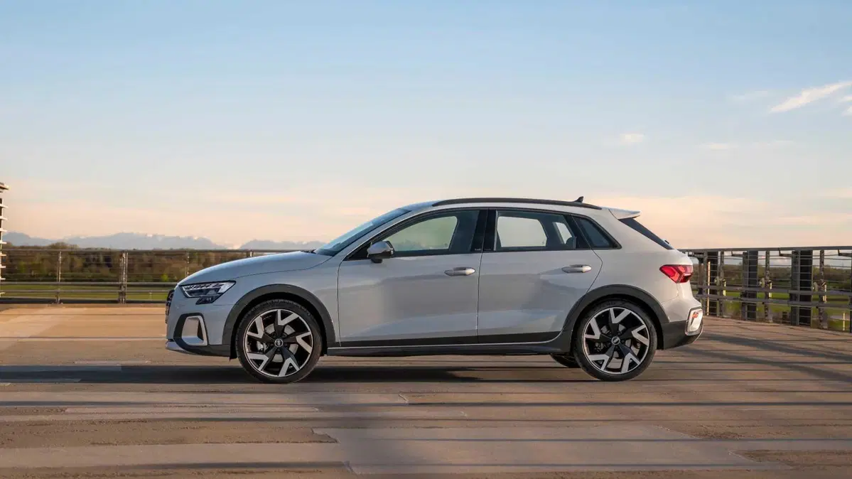 Audi A3 allstreet 1.5 tfsi mhev Business Advanced 150cv s-tronic (4)