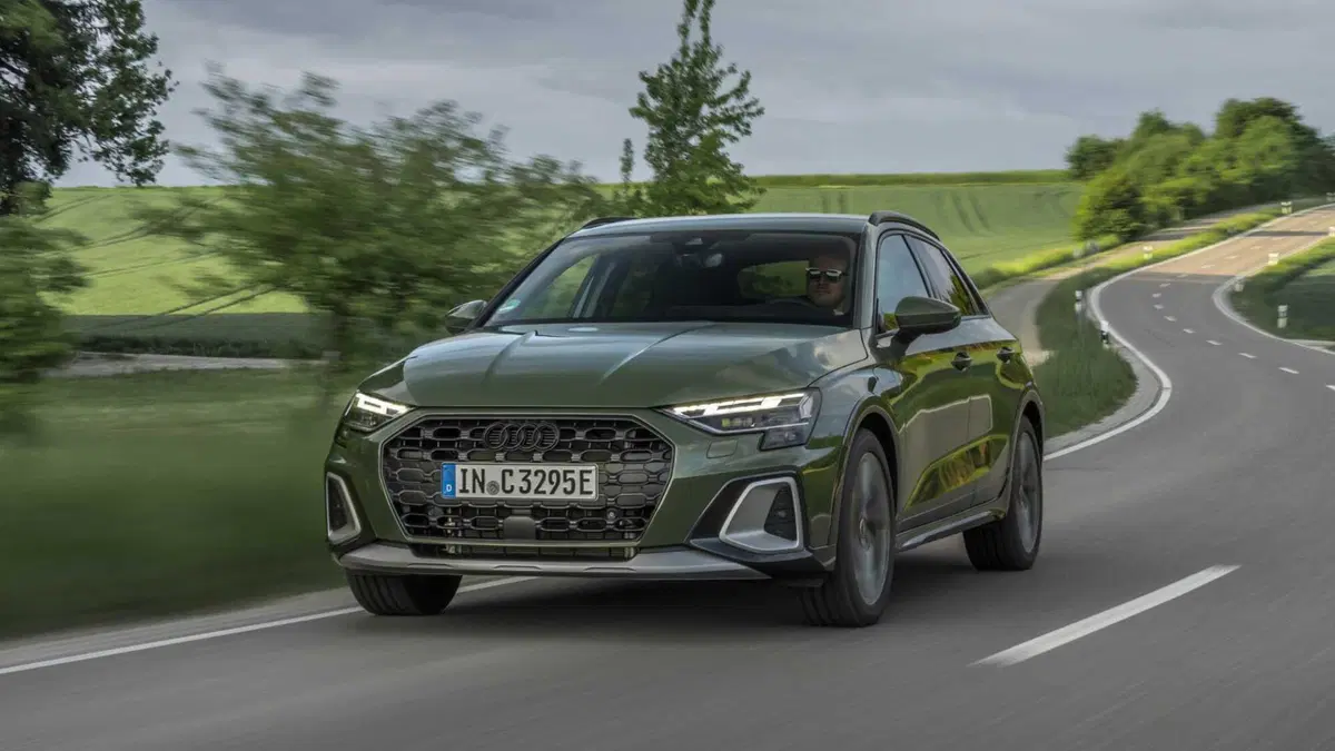 Audi A3 allstreet 1.5 e-hybrid S line 204cv s-tronic (5)