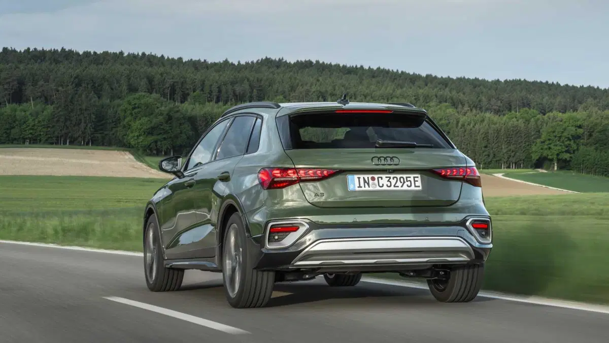 Audi A3 allstreet 1.5 e-hybrid S line 204cv s-tronic (6)