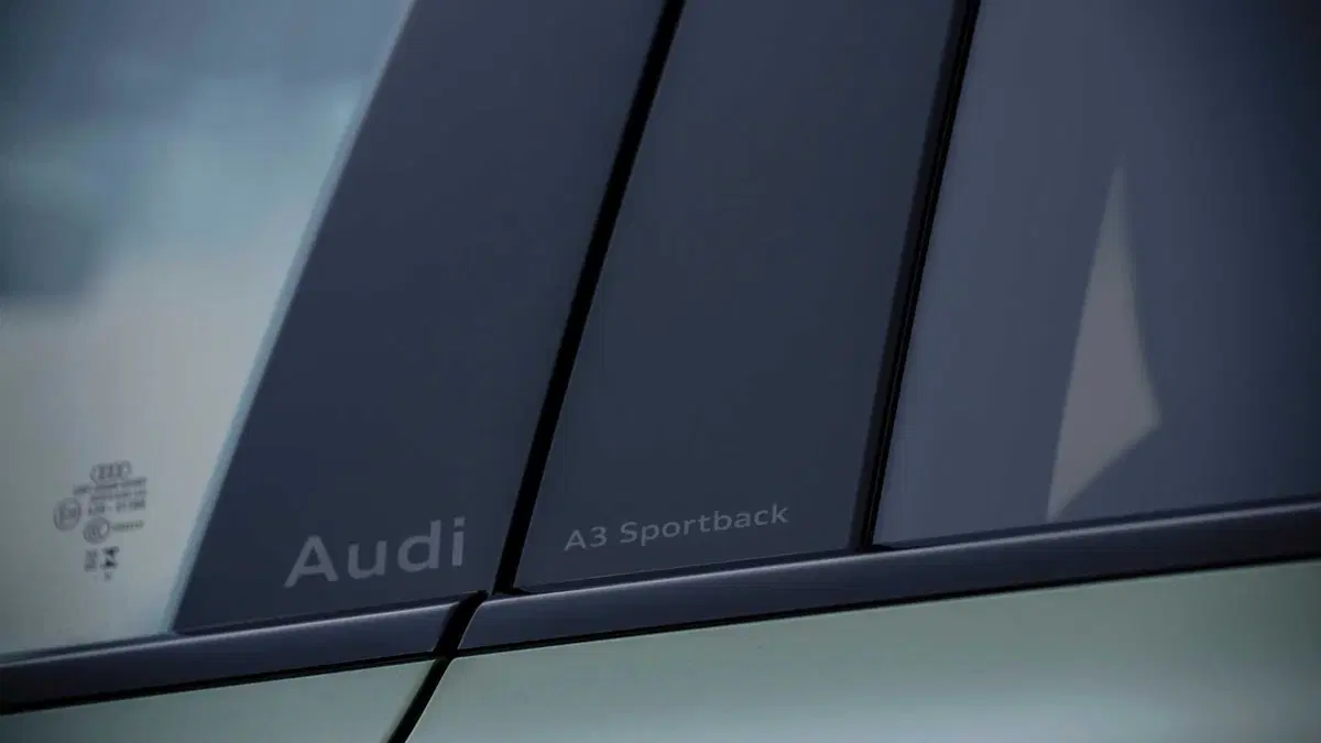 Audi A3 Sportback 35 TDI S tronic Identity Black (30)