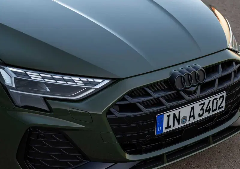 Audi A3 Sportback (2020-->>) (27)