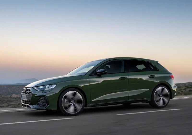 Audi A3 Sportback (2020-->>) (20)