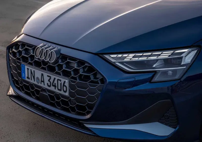 Audi A3 Sportback (2020-->>) (16)