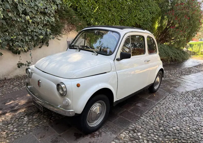Fiat 500d'epoca del 1969 a Gavardo