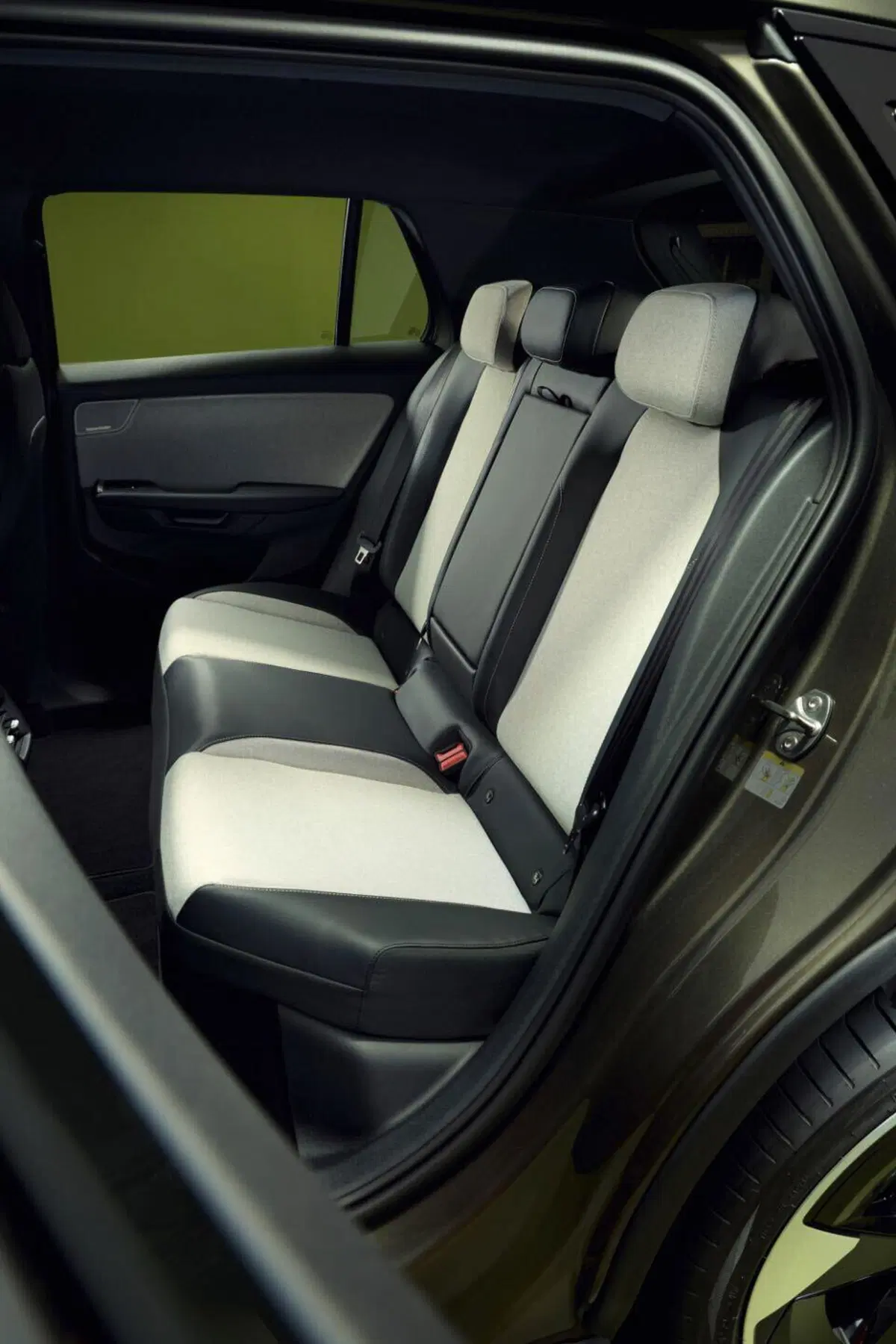 Volkswagen ID. Cross: il nuovo SUV elettrico compatto arriva in autunno, ma il prezzo...[VIDEO] (15)