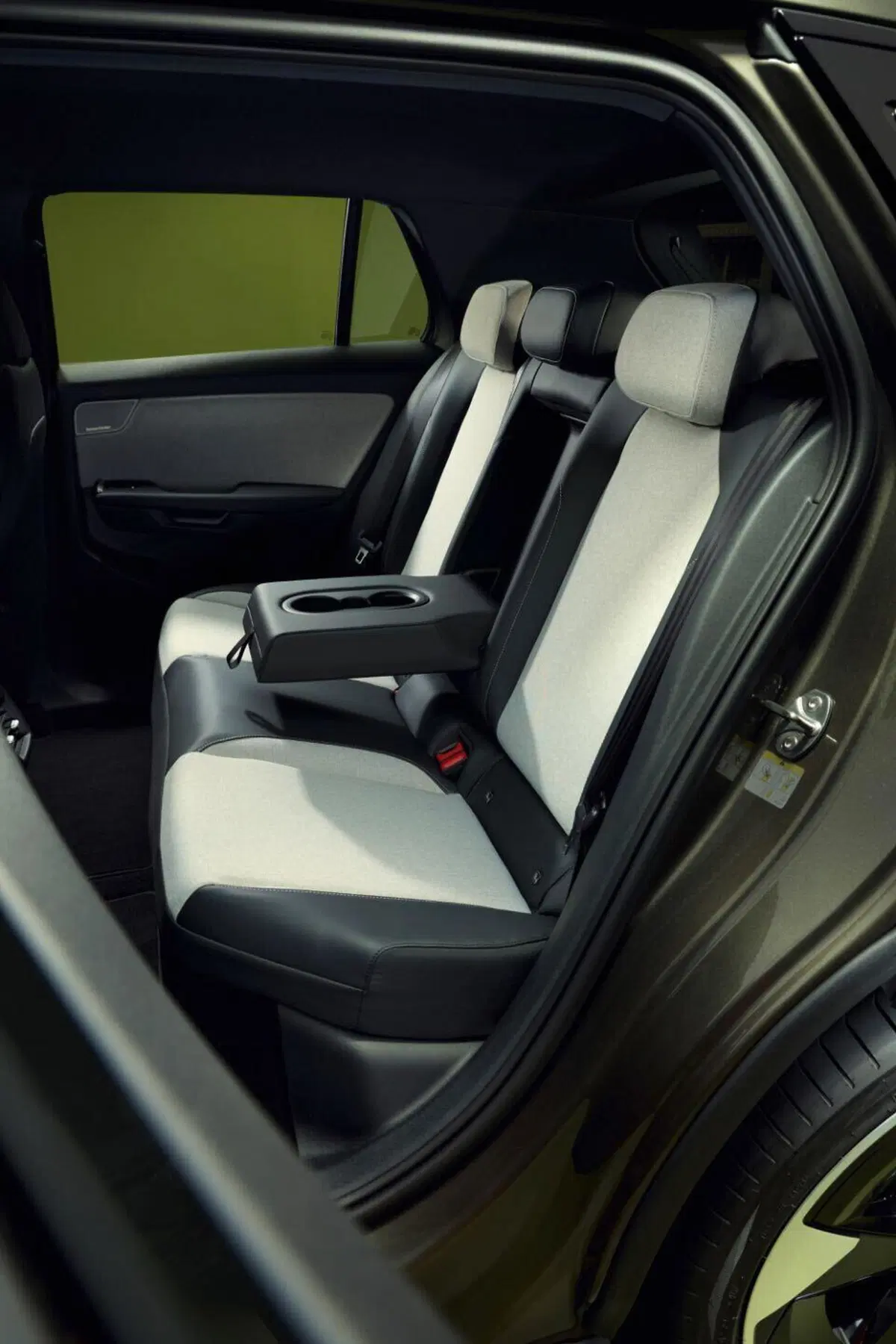 Volkswagen ID. Cross: il nuovo SUV elettrico compatto arriva in autunno, ma il prezzo...[VIDEO] (16)