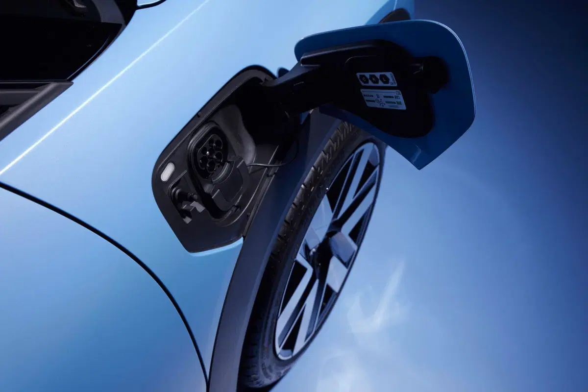 Volkswagen ID. Cross: il nuovo SUV elettrico compatto arriva in autunno, ma il prezzo...[VIDEO] (6)