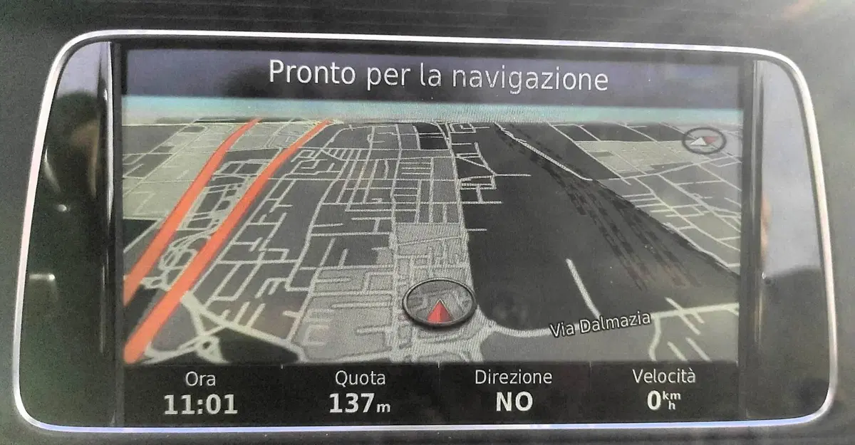 Mercedes-Benz Classe E Cabrio usata a Brescia (12)