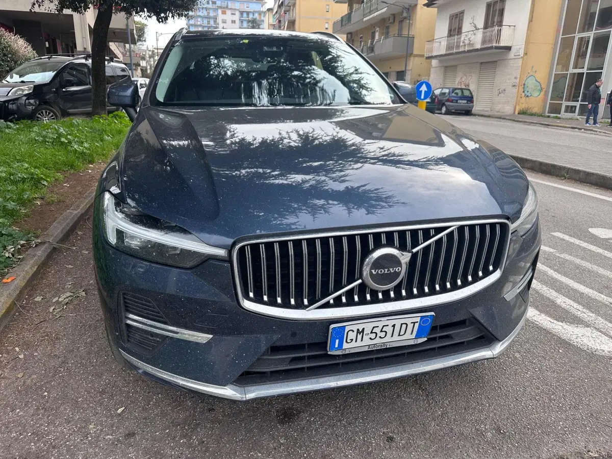 Volvo XC60 usata a Salerno (5)