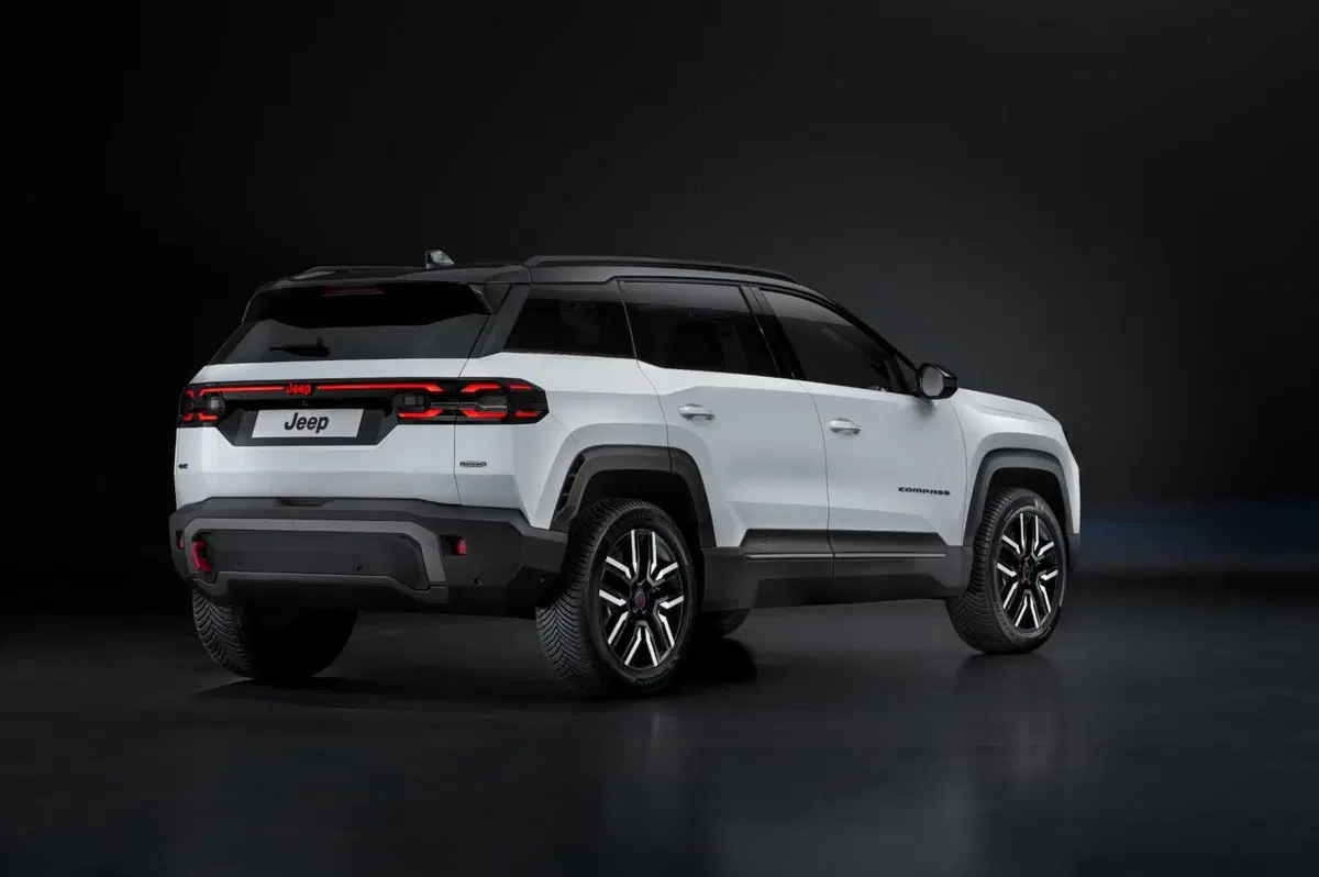 Nuova Jeep Compass (15)